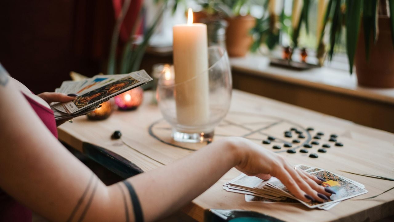A Beginner’s Guide to Choosing and Bonding with Your First Tarot