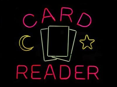 Want Free Tarot Card Readings for Life? Here You Go, Love!