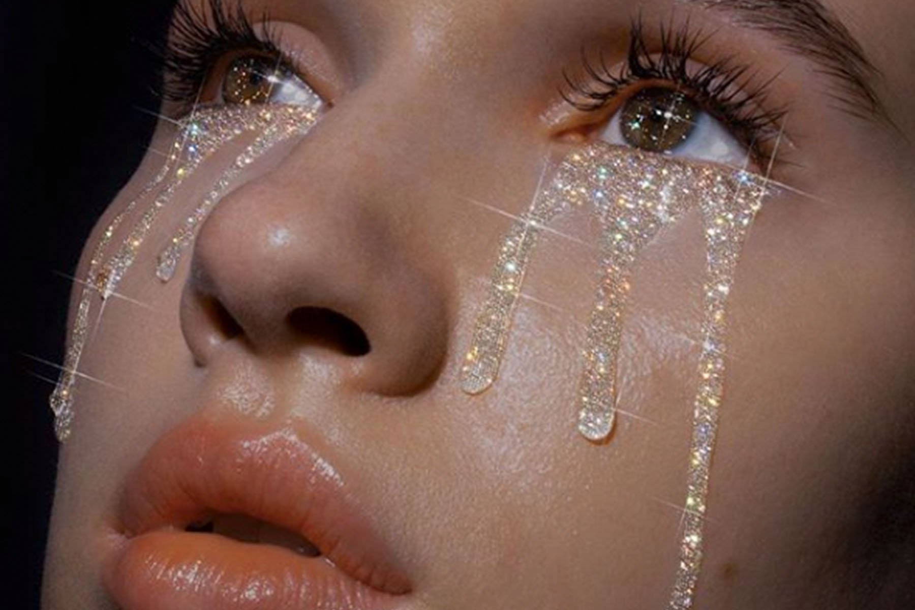 cry glitter