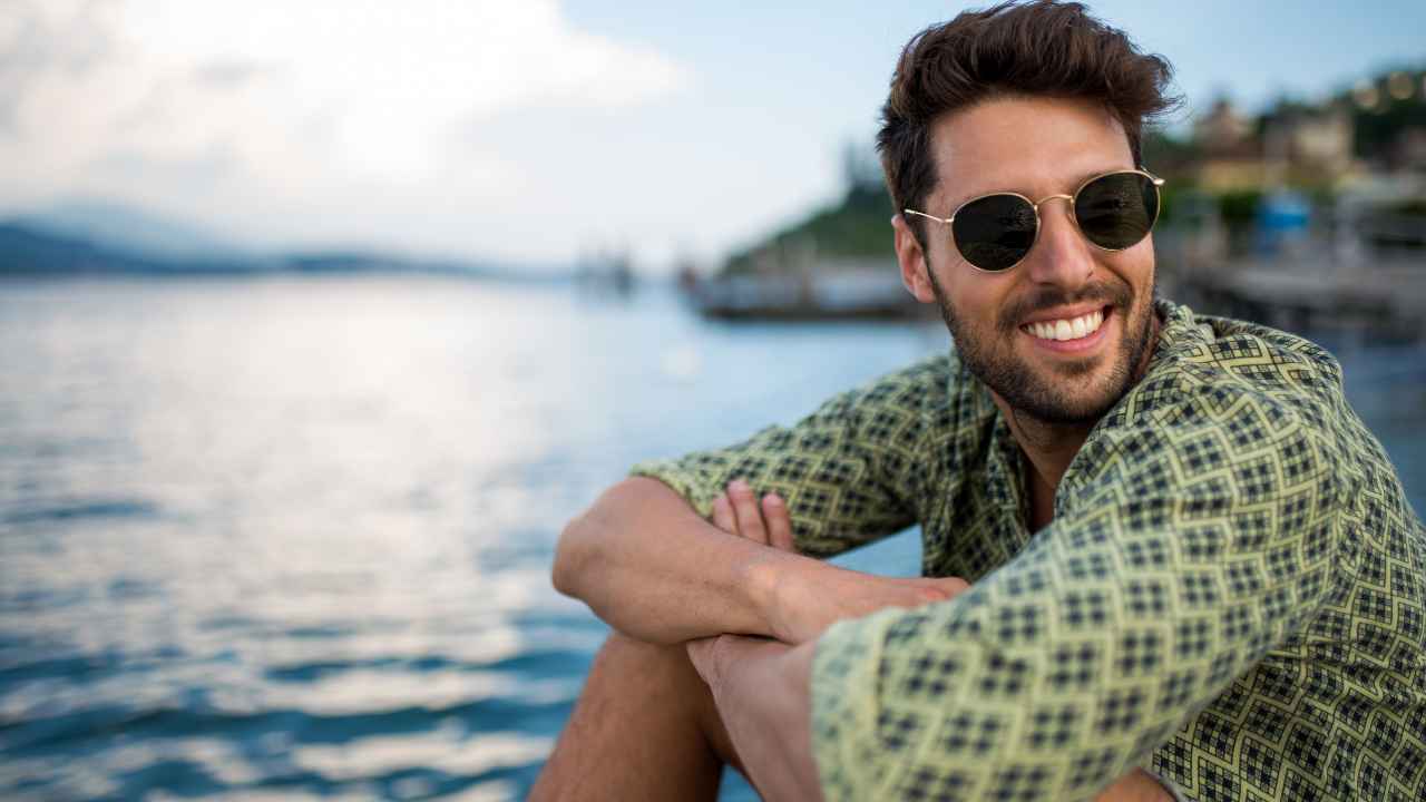 Leo Man Traits: Why He’s So Loyal, So Confident, and So Extra