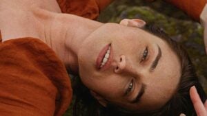 How To Survive Your Saturn Return In Aries (Without Spiraling)