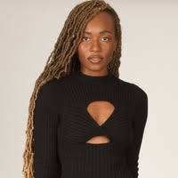 About Monisha Holmes