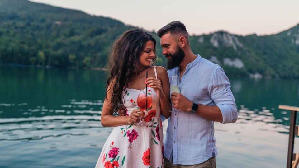 10 Leo Date Ideas That Are Almost as Extra as They Are