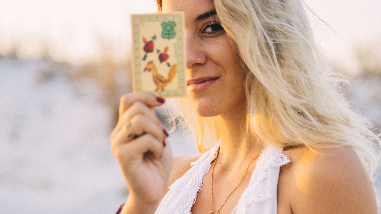 This Tarot Spread Breaks Down Your Sun, Moon, and Rising Sign