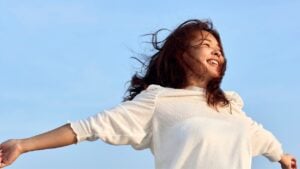 10 Weird (But Very Real) Things This Pisces Eclipse Might Make You Do